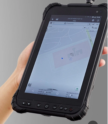 10 Points Capacitive Multi-Touch Screen Android Tablet CHCNAV LT700H With Industrial IP67 Design